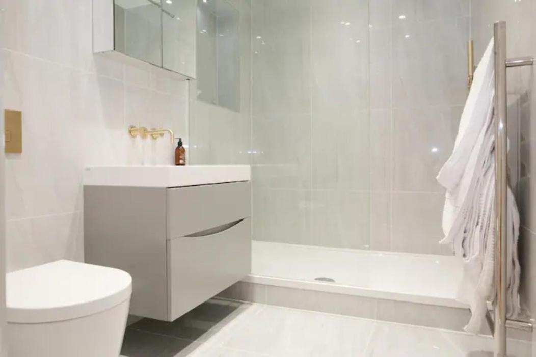 Shoreditch - Immaculate 2 Bedrooms Flat For 6 Лондон Екстериор снимка